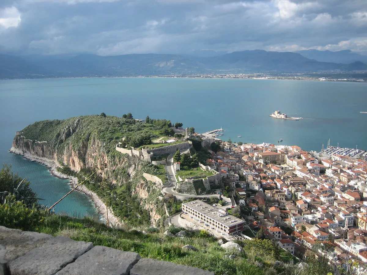 Nafplio Nightlife Budget Guide 2025: Party for Less