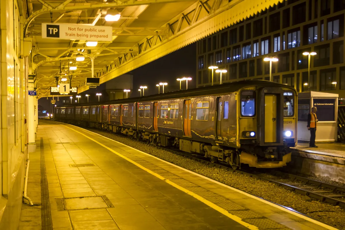 Night Transport in Bath 2025: Your Guide to Getting Home Safely
