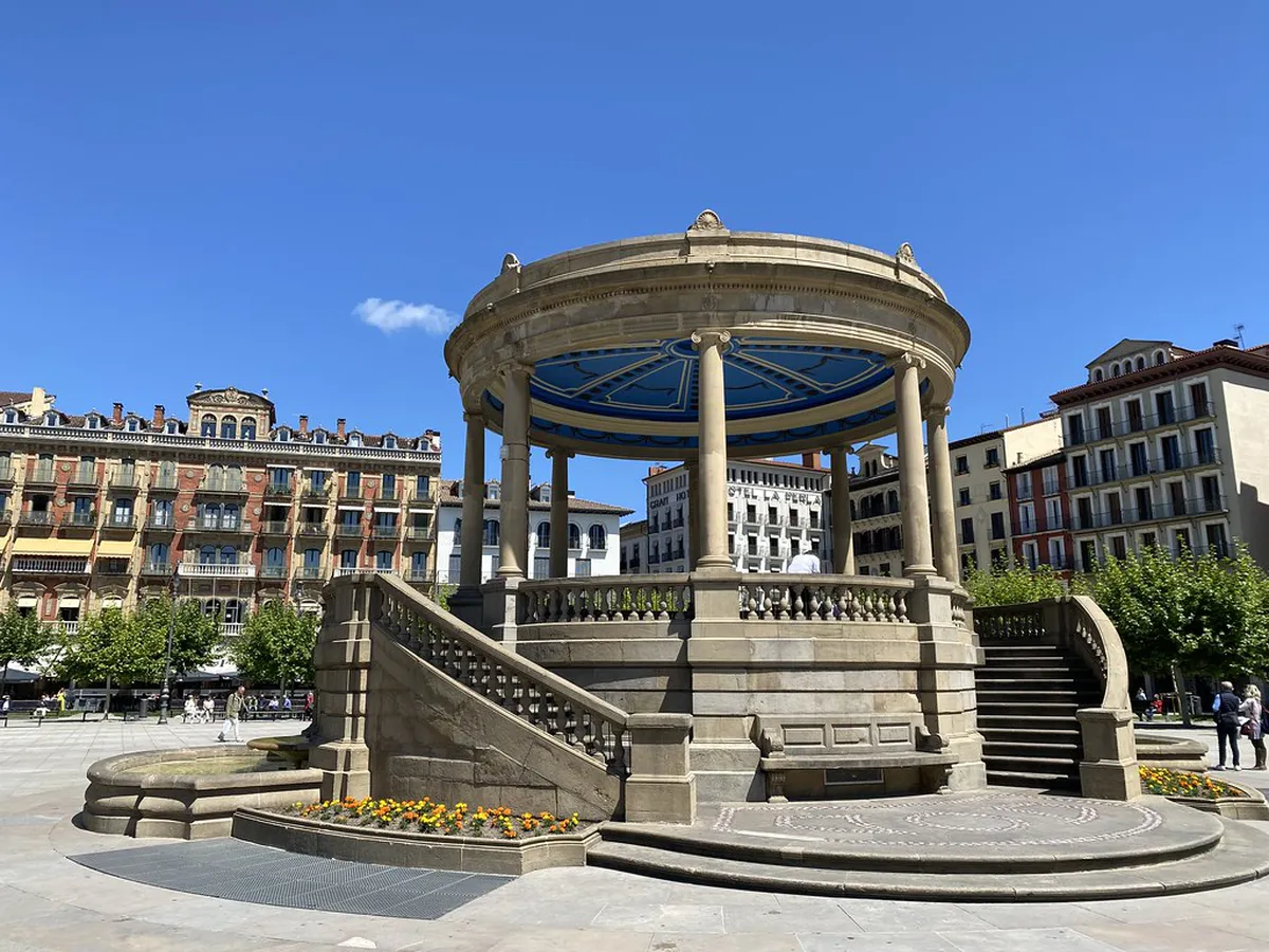 Pamplona Nightlife: Best Bars & Clubs for 2025