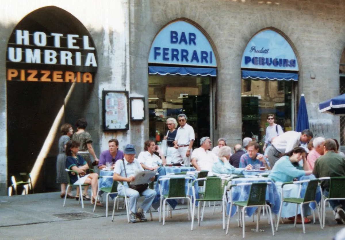 Perugia Bar Opening Hours: Your 2025 Nightlife Guide