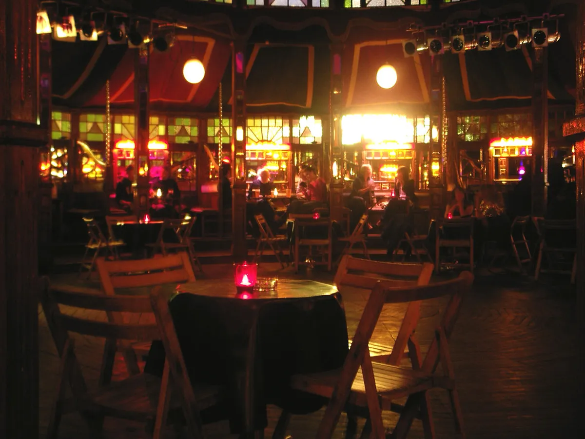 Quiet Bars Cala Gonone 2025: Peaceful Evening Guide