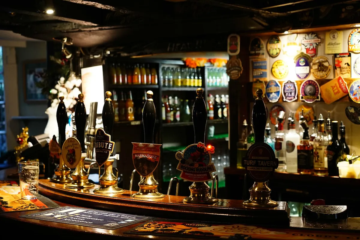 Discovering Quiet Bars in Mdina for a Peaceful Evening