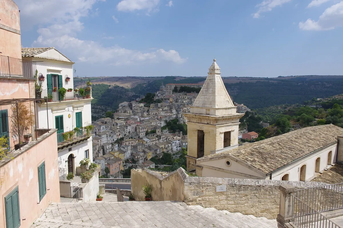 Ragusa Happy Hour Deals 2025: Best Aperitivo Spots