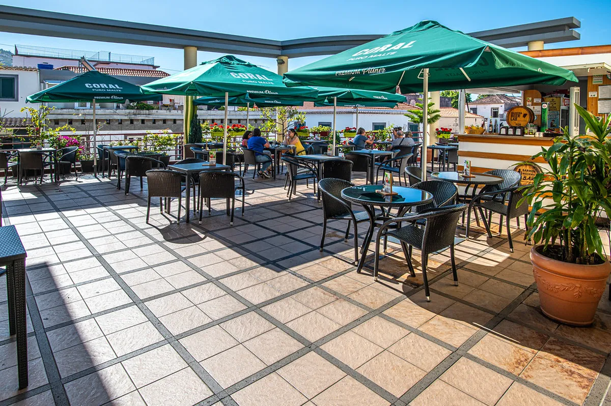 Best Rooftop Bars in Funchal for Breathtaking Views 2025