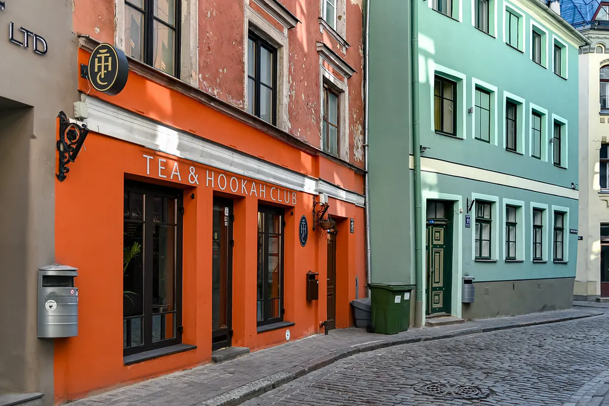 Rīga Club Dress Code: Your 2025 Guide to Latvian Nightlife Style