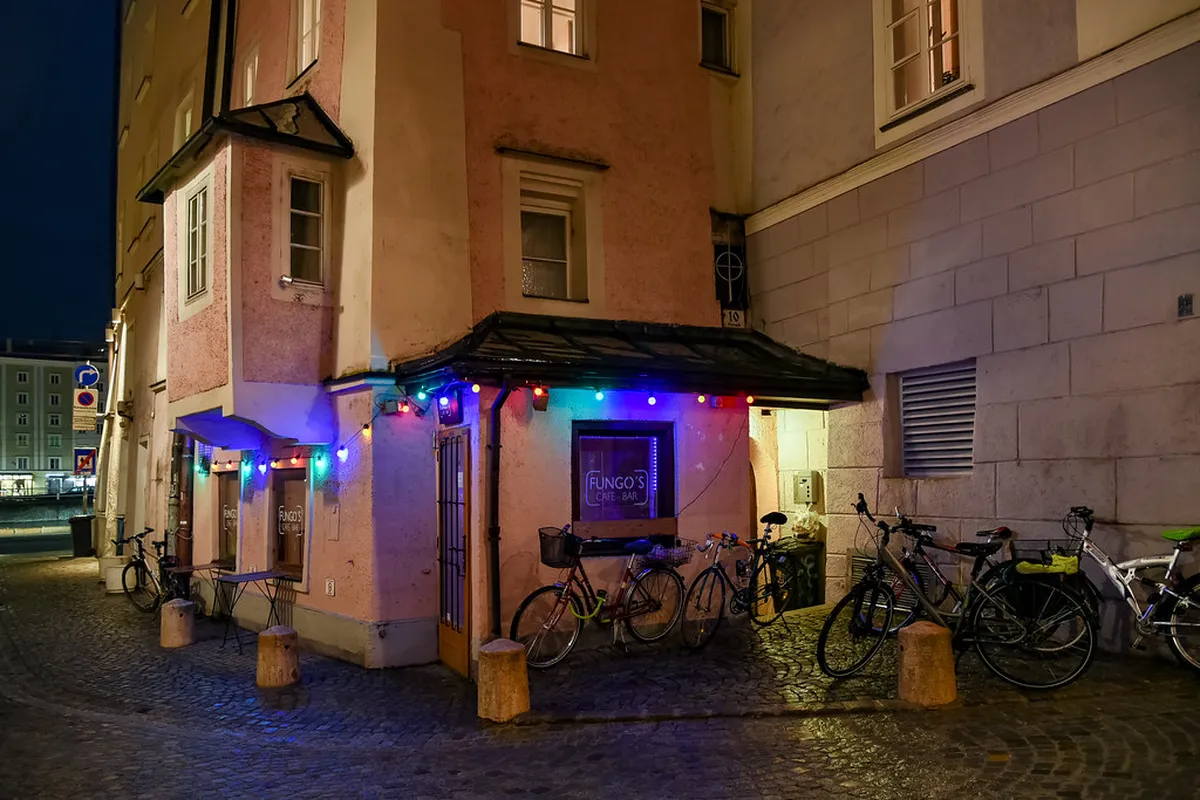 Salzburg Pub Crawl: Your Ultimate Guide for 2025 Nightlife