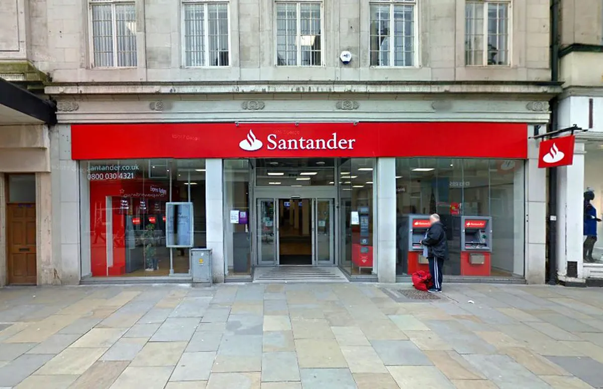 Santander Pub Crawl Guide: Best Bars & Nightlife in 2025