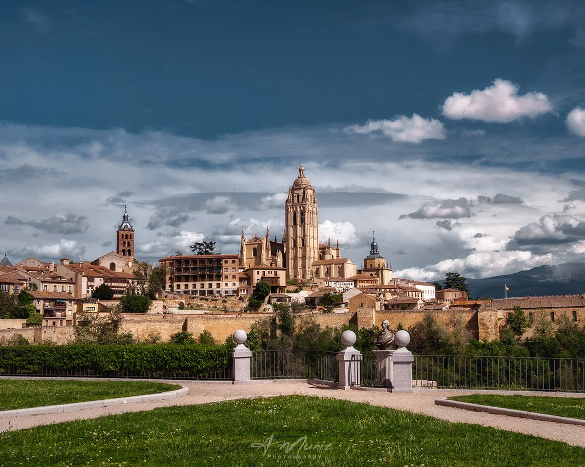 Staying Safe in Segovia Nightlife: Essential Tips