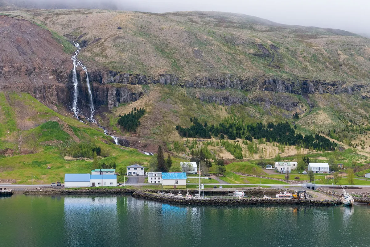 Seyðisfjörður Night Safety: A Traveler's Guide for 2025