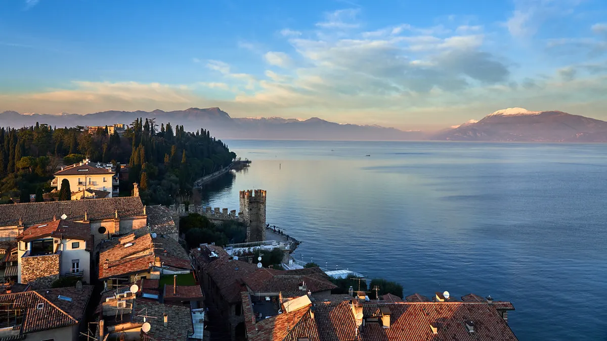 Sirmione Pub Opening Hours: Your 2025 Guide to Nightlife