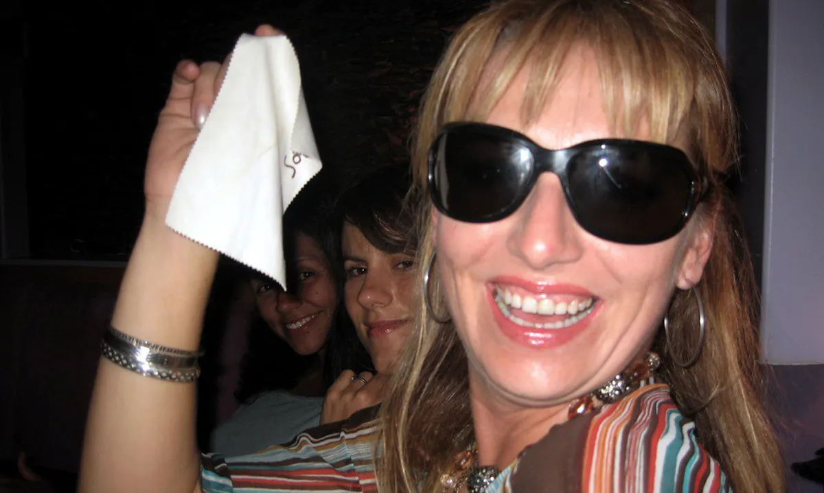 St-Tropez Bar Hopping Guide: Best Nightlife & Bars 2025