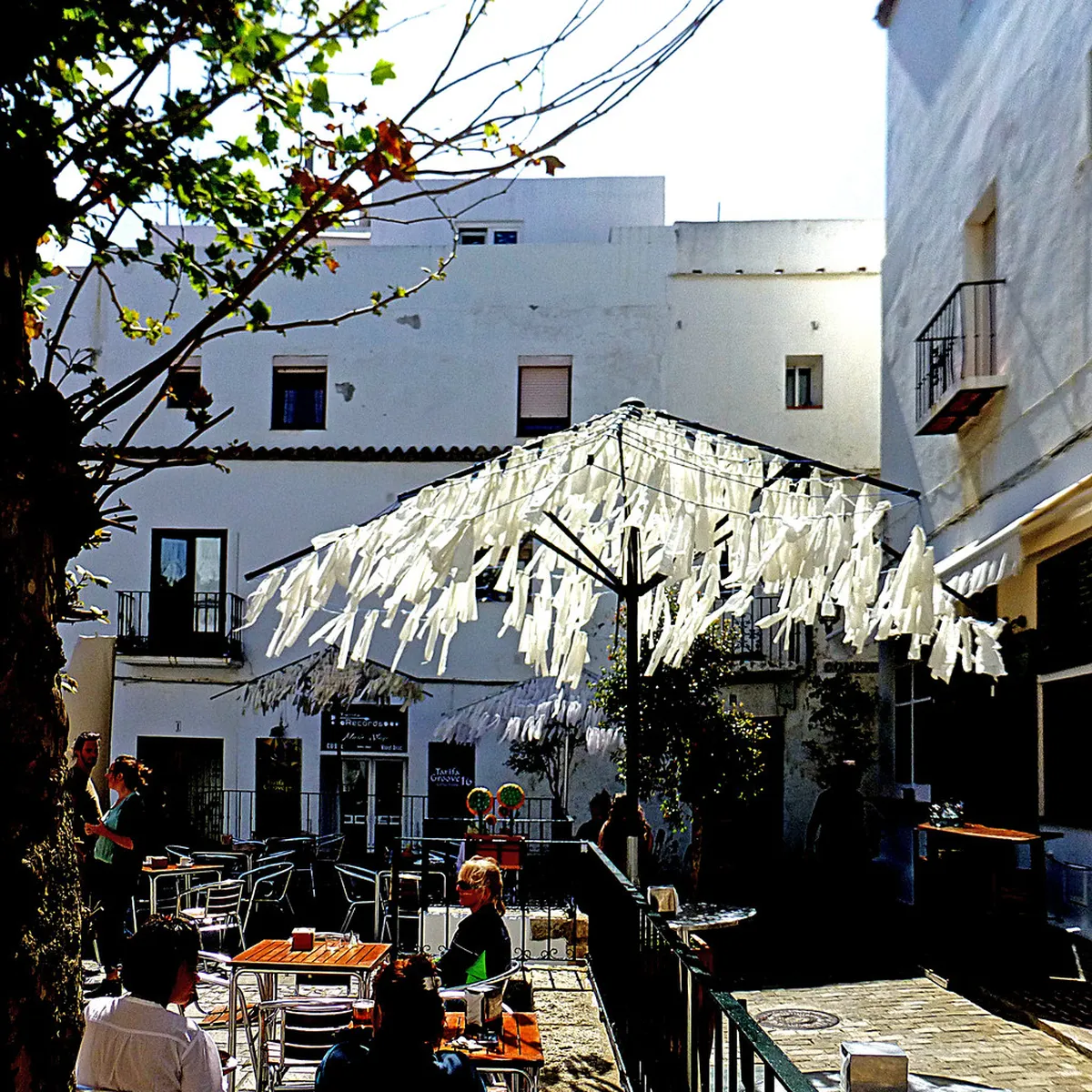 Tarifa Bar Opening Hours 2025: Your Guide to Nightlife Times