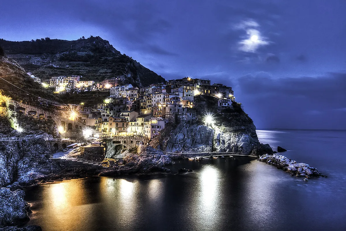 Top Things to Do in Manarola at Night: Your 2025 Guide