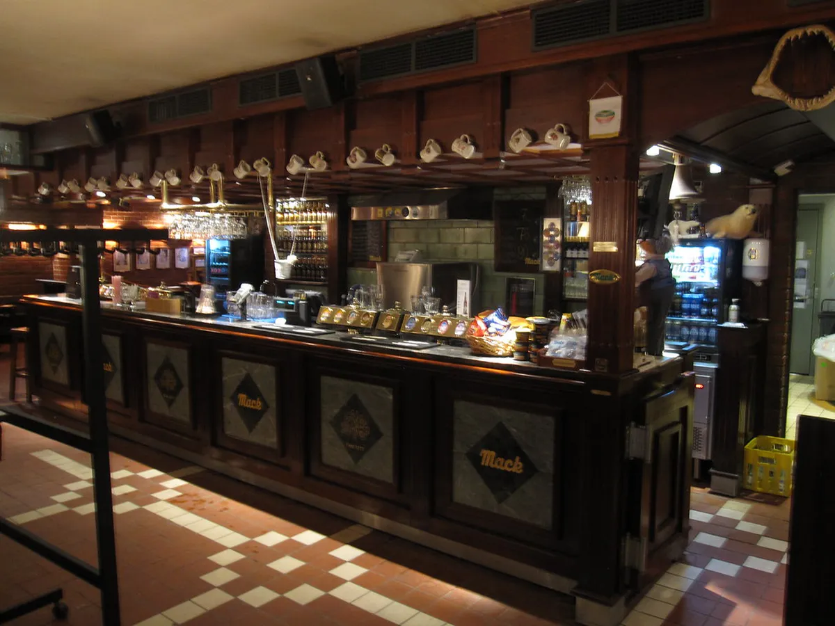 The Ultimate Tromsø Pub Crawl Guide for 2025