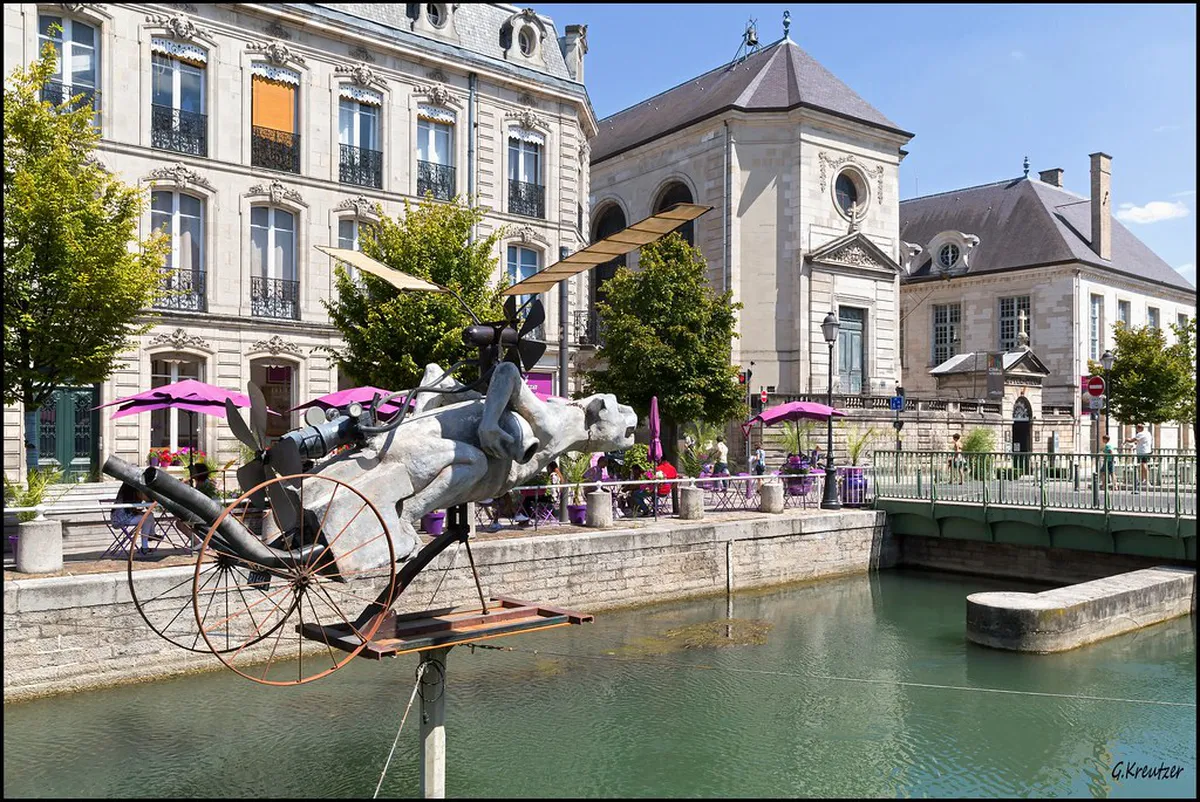Troyes Bars Opening Hours 2025: Your Essential Nightlife Guide