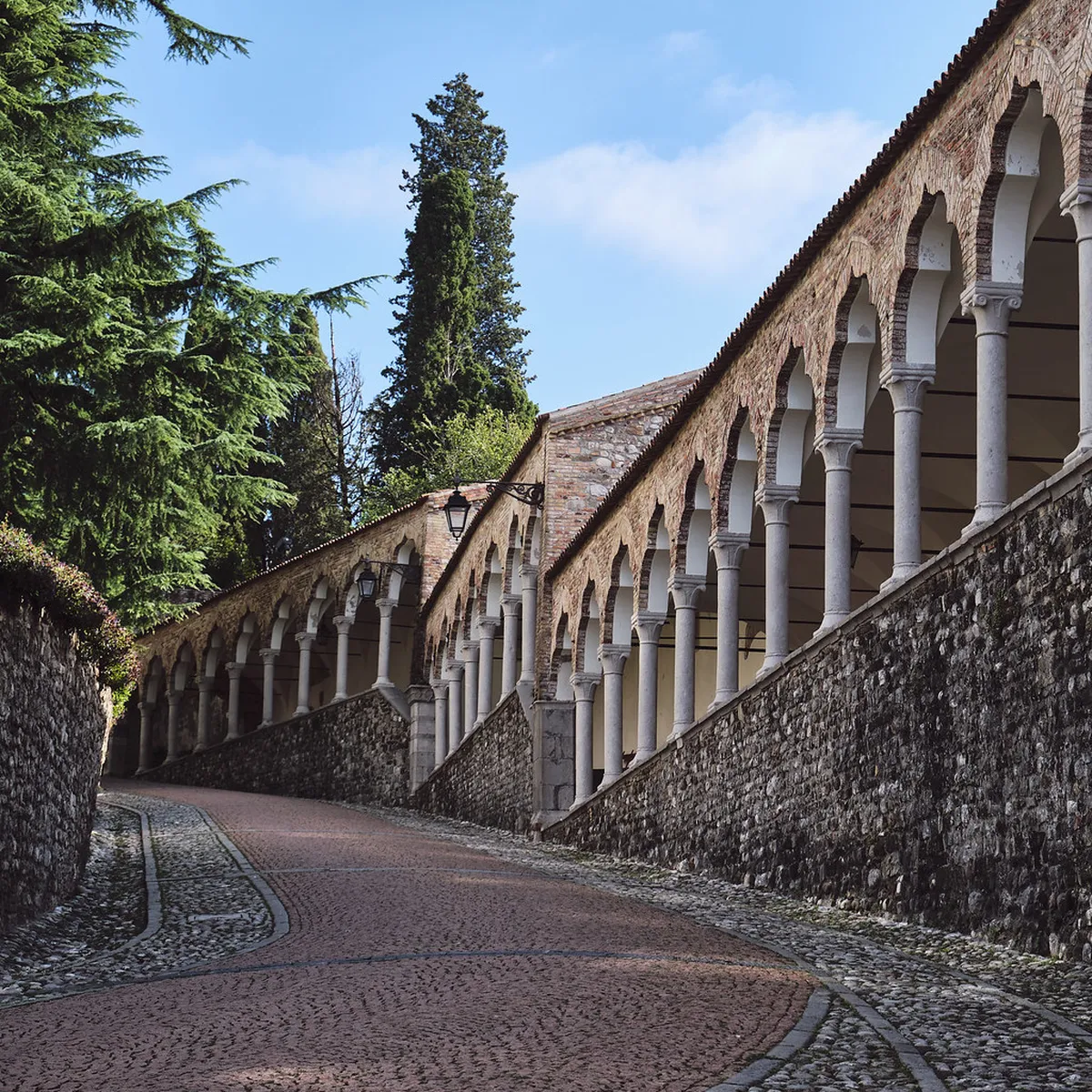 Udine Nightlife Safety Tips 2025: Explore & Stay Secure