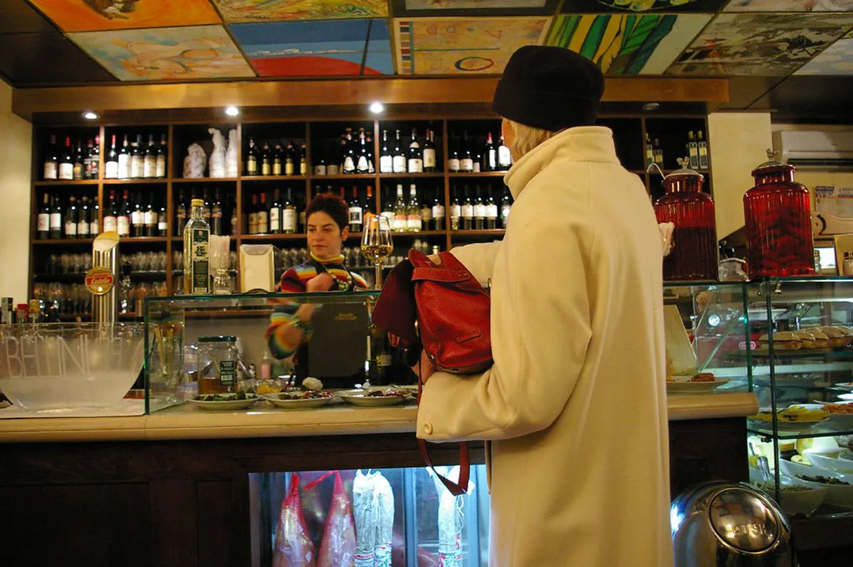 A Venice Wine Bar Guide: Top Bacari & Cicchetti Spots
