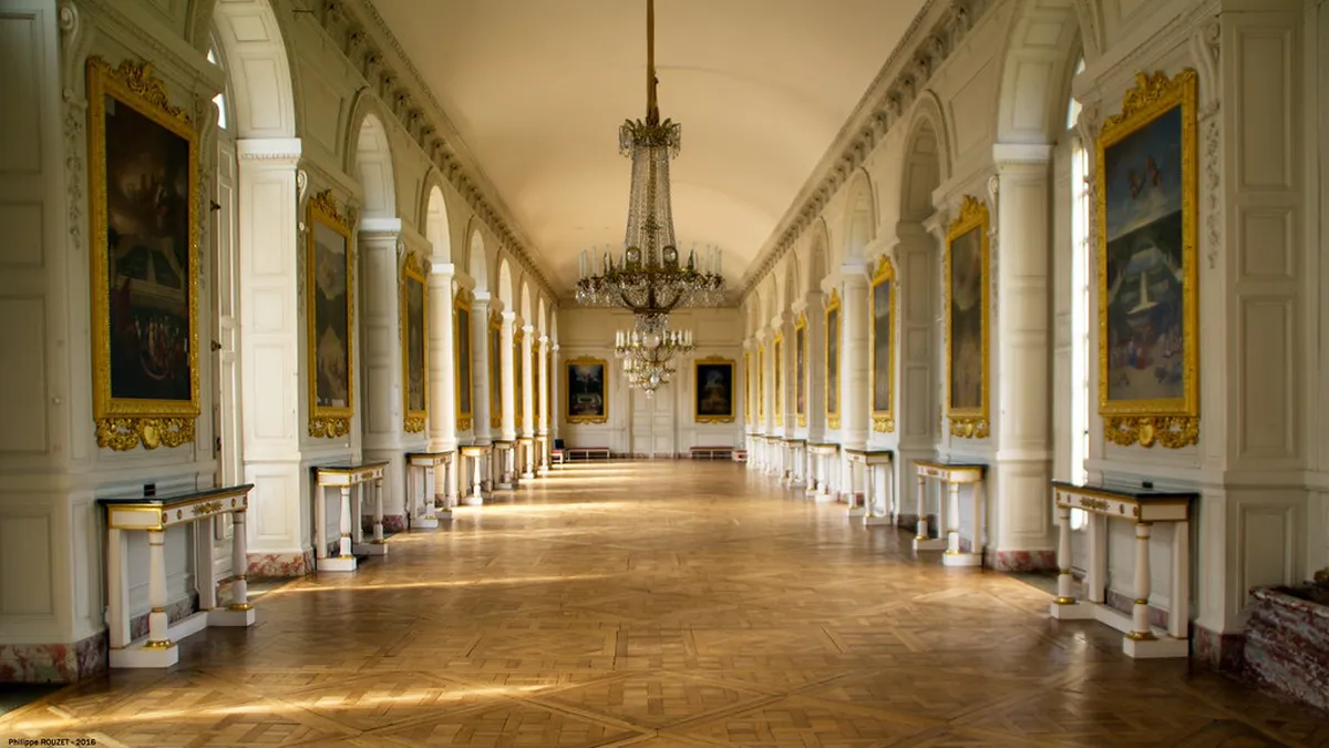 Versailles Nightlife 2025: Your Guide to After-Dark Fun