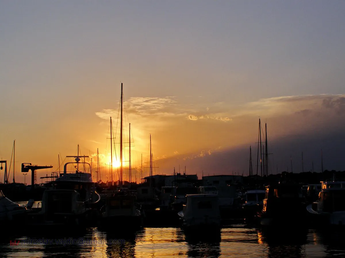Zadar Club Dress Code 2025: Your Guide to Nightlife Style