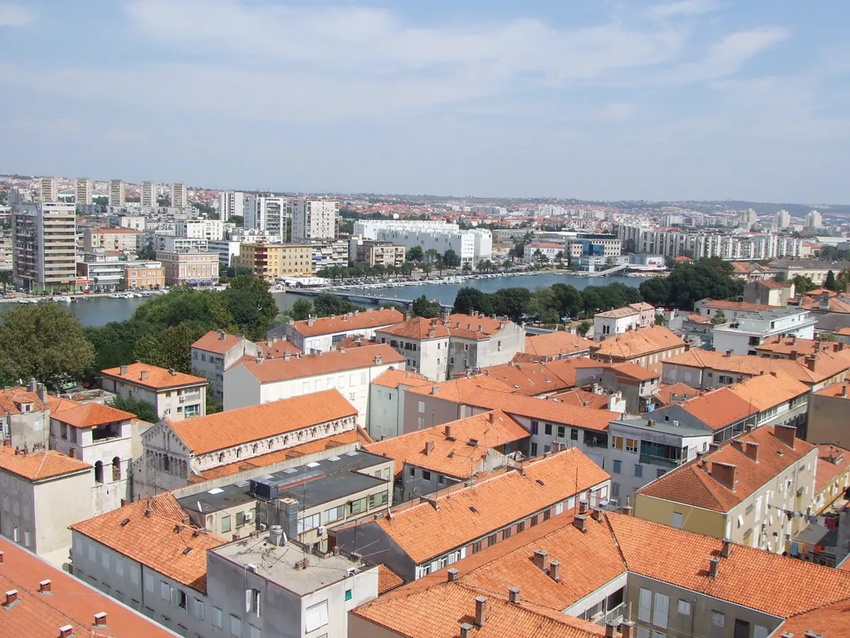 Zadar Rooftop Bars Guide 2025: Best Views & Cocktails