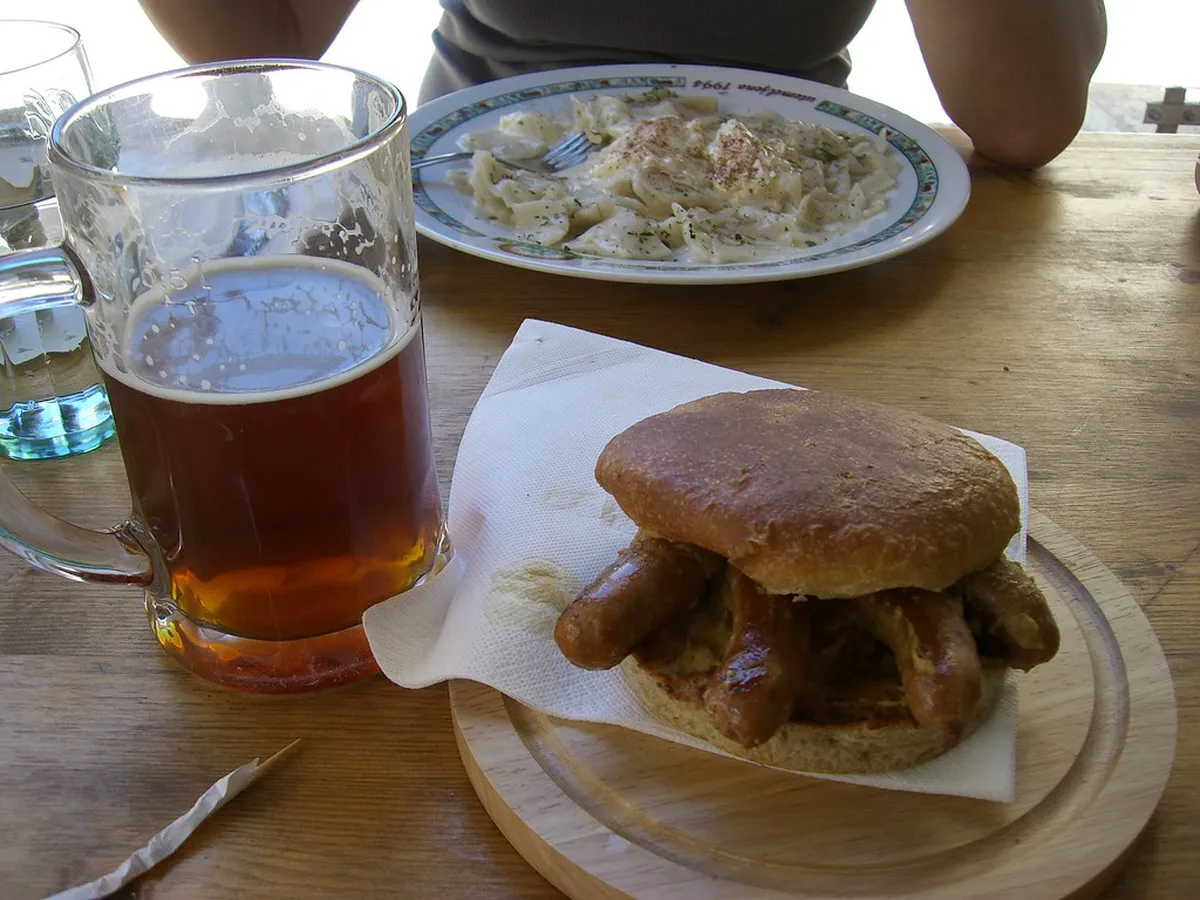 Zagreb Pub Crawl Tour: Ultimate Guide to Nightlife & Fun