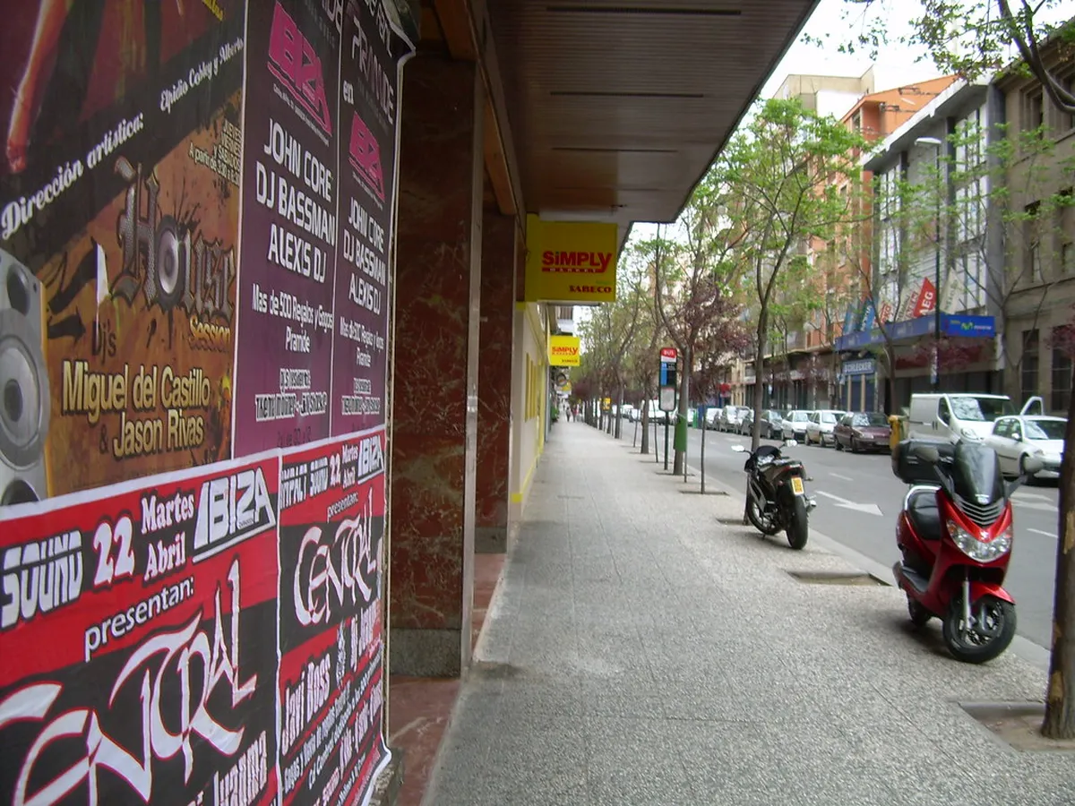 Zaragoza Nightlife: Ultimate Guide to Bars & Clubs 2025